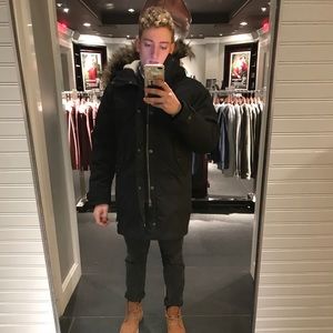 Meet your Posher, Jon